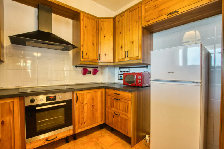 Kitchen — Villa Vilo holiday house, Mondrón (Periana)