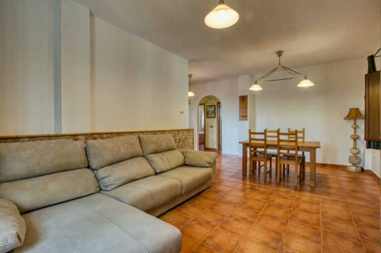 Living room — Villa Vilo holiday house, Mondrón (Periana)